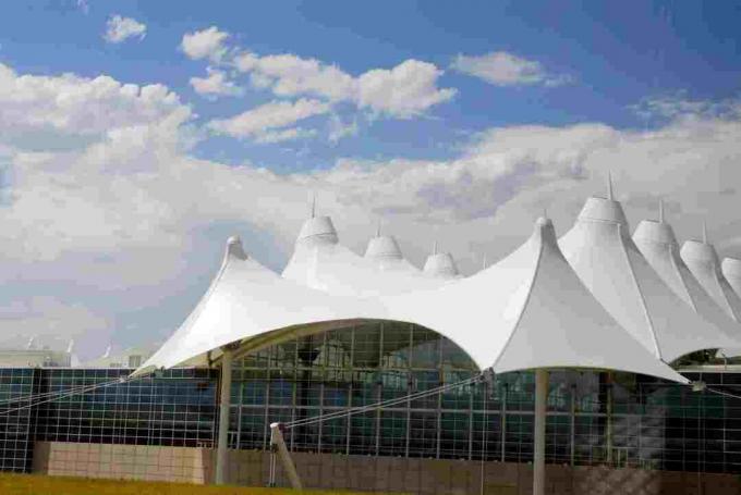 Tensile Membrane Architecture, Aeroportul Denver 1995, Colorado