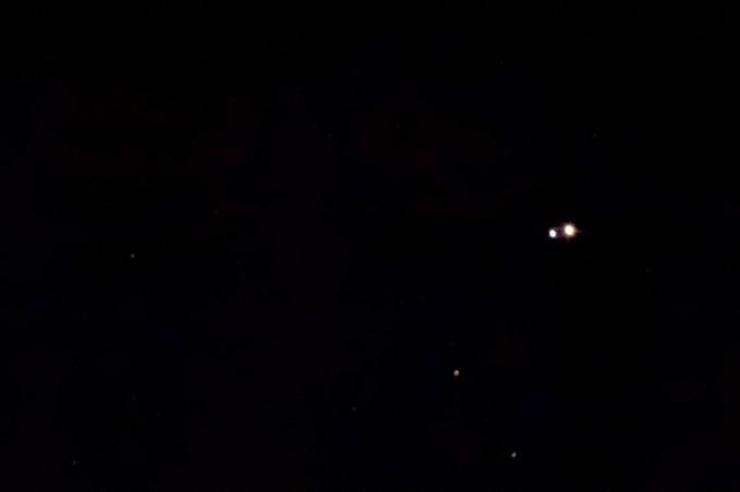 Steaua dublă Albireo din Cygnus.