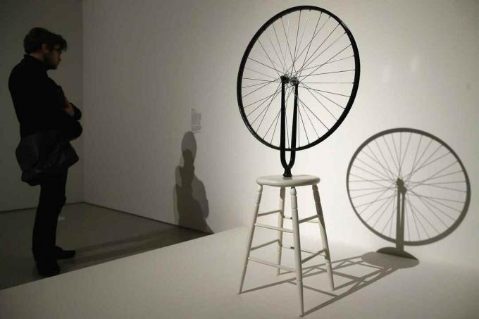 Previzualizare presă la Galeria de artă din Barbican Noua lor expoziție Mireasa și burlacii