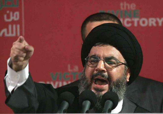 Liderul Hezbollah, Sayyed Hassan Nasrallah, vorbește la un miting din 22 septembrie 2006 la Beirut, Liban.