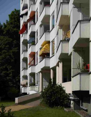 Fotografie din 1957 locuințe rezidențiale germane contemporane de Alvar Aalto.