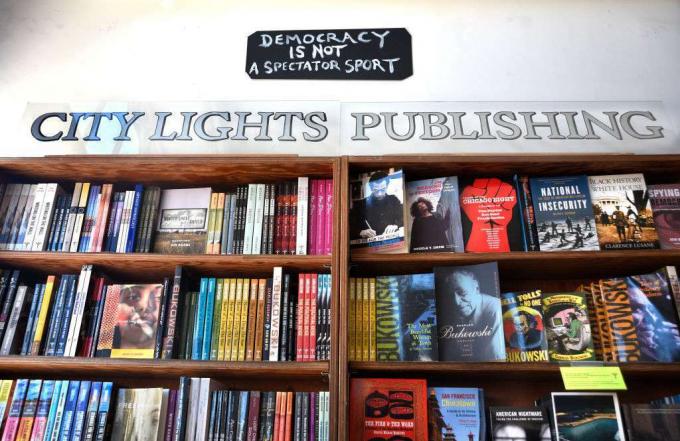 City Lights Bookstore din San Francisco
