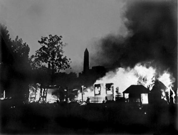 O tabără de veterani a Armatei Bonus din Washington, D.C. a fost arsă în 1932