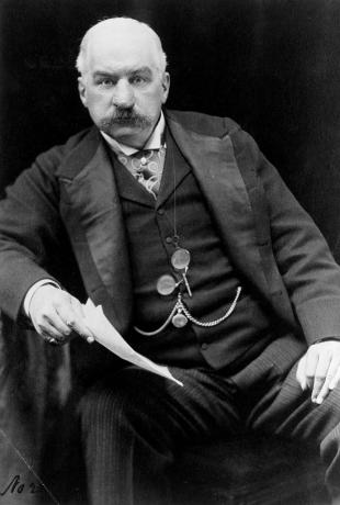 John Pierpont (J.P.) Morgan (1837-1913), finanțatorul american. El a fost responsabil pentru multă creștere industrială în Statele Unite, inclusiv formarea SUA Steel Corporation și reorganizarea marilor căi ferate. În anii de mai târziu, a strâns cărți de artă și cărți și a făcut donații majore muzeelor ​​și bibliotecilor