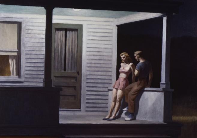 Tânărul și femeia se prăbușesc trist sub o lumină de verandă a unei case de țară într-o noapte întunecată