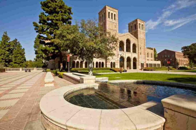 Universitatea din California, Los Angeles (UCLA)