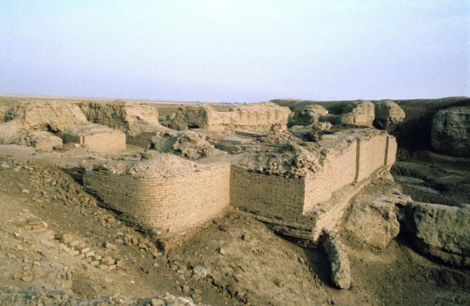 Cimitirul regal, Ur, Irak, 1977.